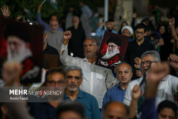 مراسم اربعین تدفین رهبر شهید انقلاب در حرم شاهچراغ(ع)