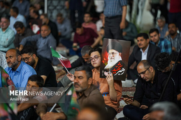 مراسم اربعین تدفین رهبر شهید انقلاب در حرم شاهچراغ(ع)