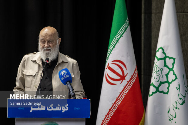 خون دلی که لعل شد