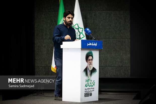 خون دلی که لعل شد