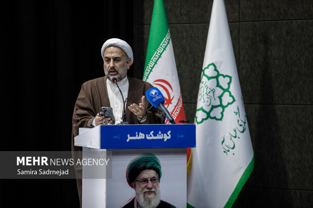 خون دلی که لعل شد