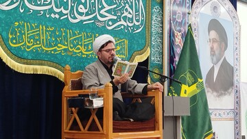 حجت الاسلام ایزدپناه: مجلس بر بازار و قیمت کالاهای اساسی نظارت کند