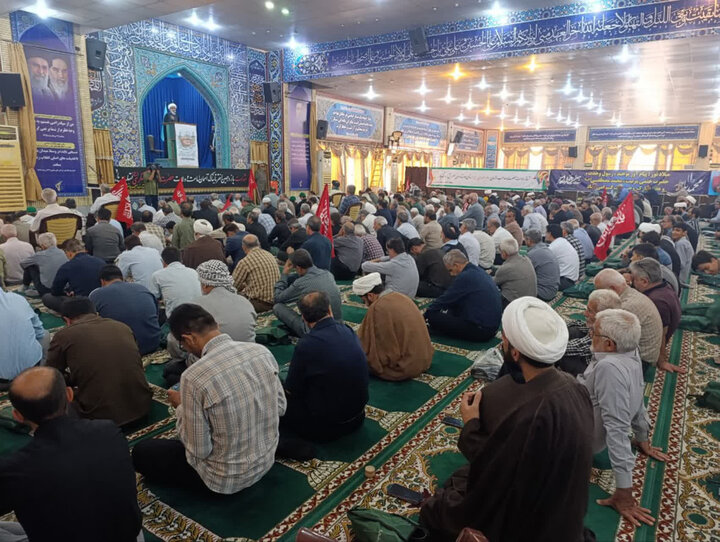 امام جمعه بوشهر: آزادگان سفیران صبر و مقاومت ملت ایران هستند