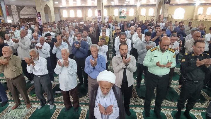 امام جمعه موقت گناوه: حفظ وحدت رمز مقابله با توطئه‌های دشمن است