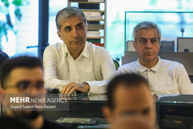 رویداد گفت‌وگو درباره کتاب «اقتصاد از دیدگاه انسانی»