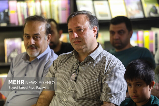 رویداد گفت‌وگو درباره کتاب «اقتصاد از دیدگاه انسانی»