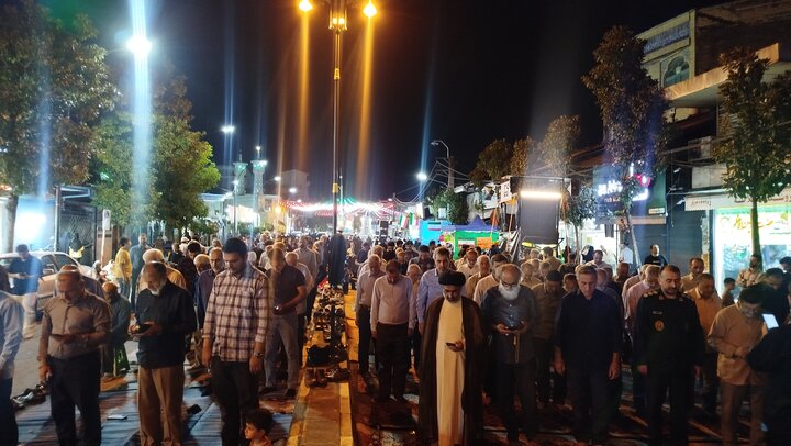 اقامه نماز استغاثه به امام زمان (عج) در آستانه اشرفیه