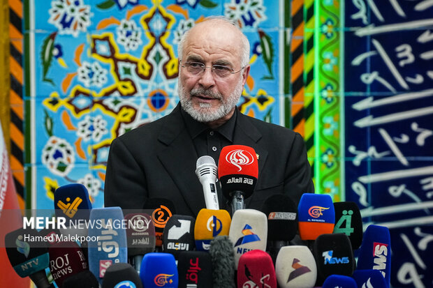 مراسم چهلمین روز تدفین آقای شهید ایران در کربلا