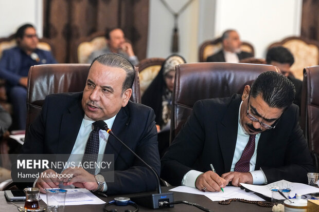 نشست هم‌اندیشی فعالان اقتصادی ایرانی و عراقی با قالیباف در بغداد