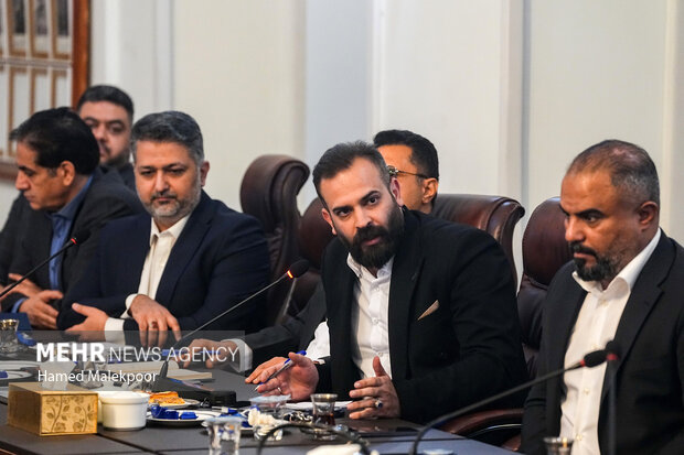 نشست هم‌اندیشی فعالان اقتصادی ایرانی و عراقی با قالیباف در بغداد
