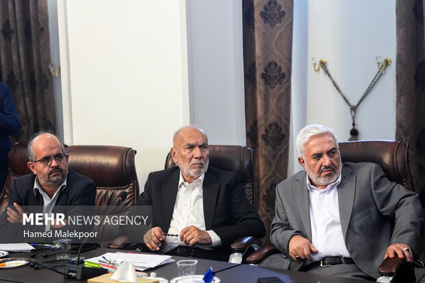 نشست هم‌اندیشی فعالان اقتصادی ایرانی و عراقی با قالیباف در بغداد