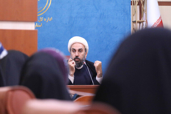 گفتمان خونخواهی بازدارنده‌ترین راه پاسخ به ترور رهبر شهید است