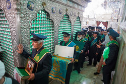 آیین«میثاق امت با امام» در حرم شاهچراغ(ع)