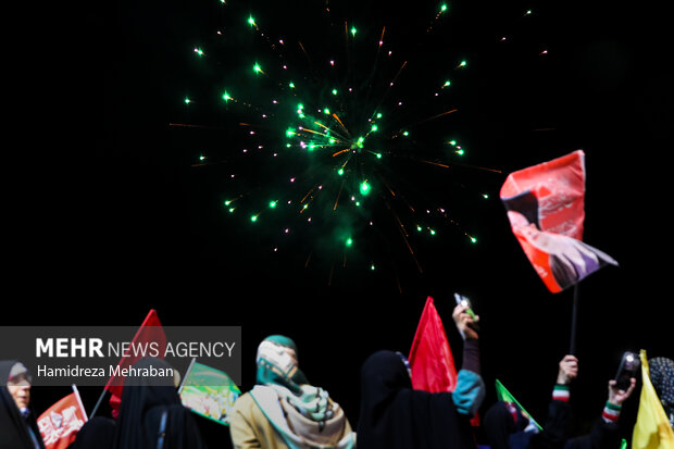 “Eid of renewing allegiance” marked at Tehran Vali-e Asr Sq.
