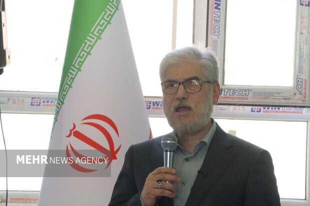 وزیر علوم در سمنان: عدالت آموزشی بدون توسعه مدرسه محقق نمی‌شود