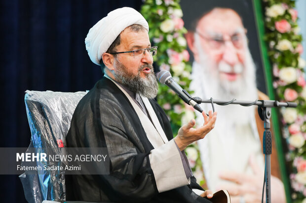 اجتماع بزرگ بانوان در بیعت با امام زمان (عج) در مسجد جمکران