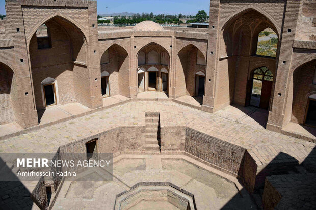 تور رسانه ای پیشگامان روایت فردوس