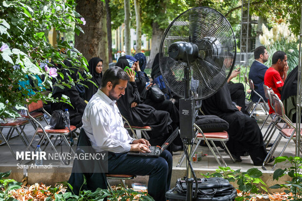 نشست خبری استاندار مشهد