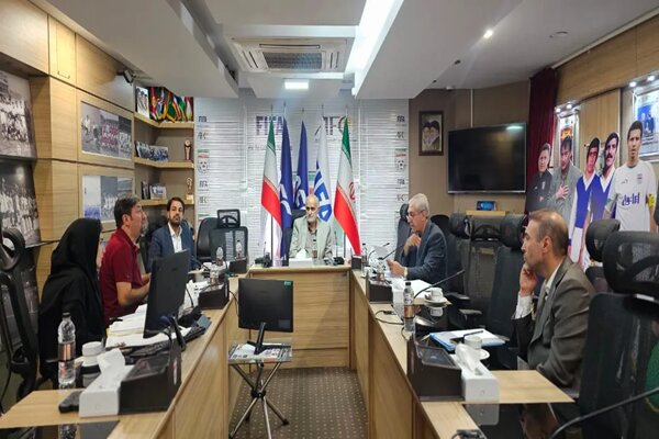 موارد حقوقی و انضباطی باشگاه‌های فوتبال بررسی شد