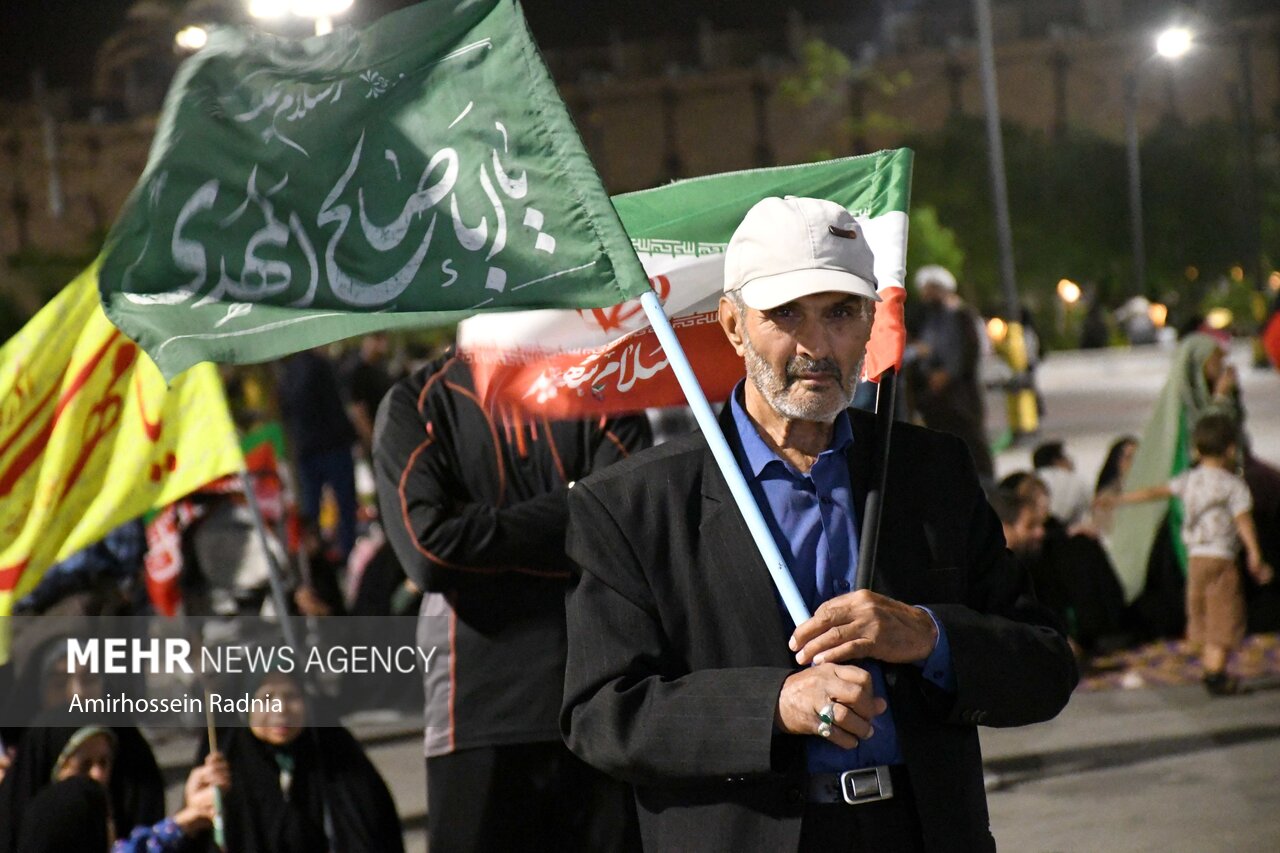 بررسی جامع: جشن آغاز امامت امام زمان(عج) در بیرجند | مهر - کد 9cfe