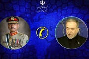 وزير الخارجية الايراني وقائد الجيش الباكستاني يناقشان تطورات الاوضاع في المنطقة