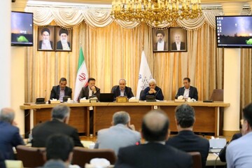 سرمست: توسعه پست‌های فوق‌توزیع برق نباید با تعلل مواجه شود