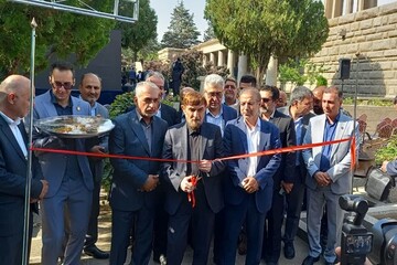 جشنواره گیاهان دارویی «حکیم هزاره» در آرامگاه بوعلی‌سینا افتتاح شد
