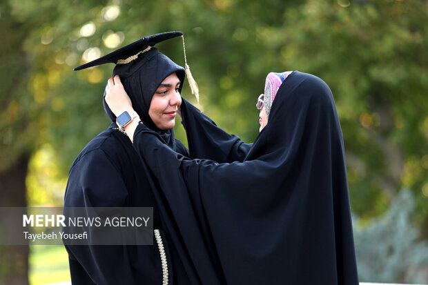 آیین بزرگداشت حکیم بوعلی سینا و روز پزشک در همدان