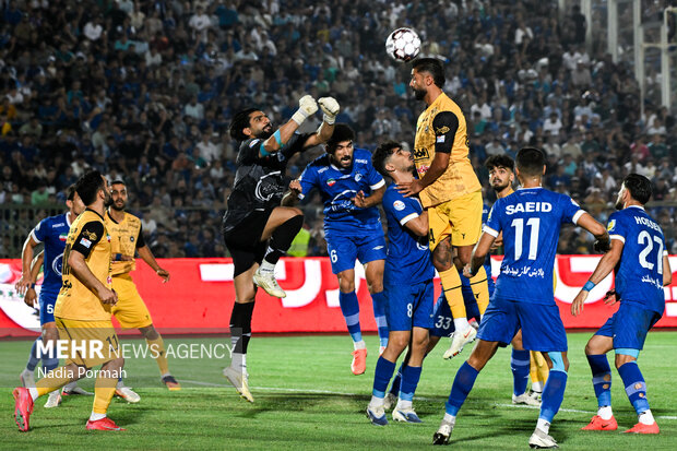 لیگ برتر فوتبال - استقلال و سپاهان