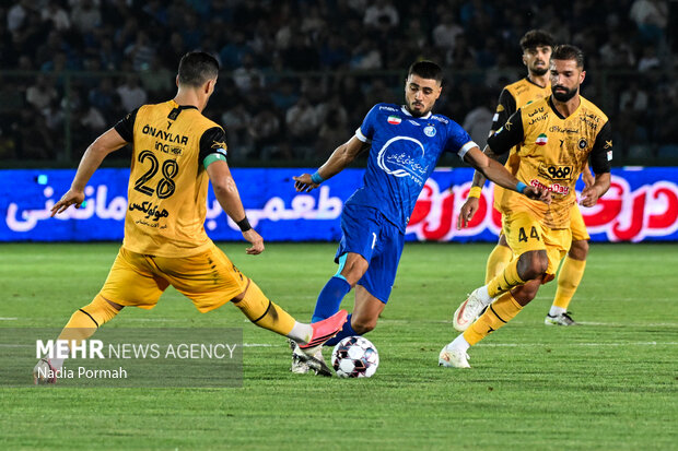 لیگ برتر فوتبال - استقلال و سپاهان