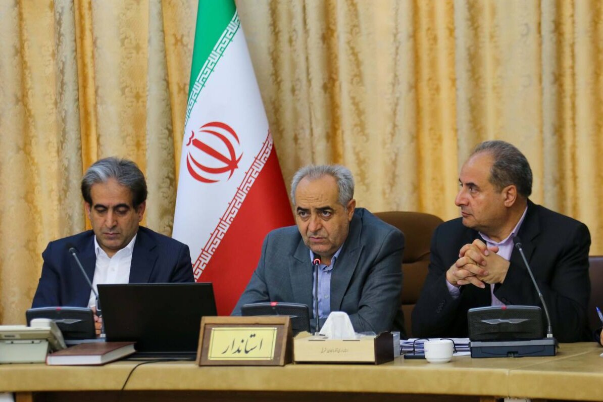 گزارش تحلیلی: سرمست: همه الزامات بازگشایی مدارس پیش از آغاز سال تحصیلی فراهم شود | مهر - کد 14aa
