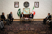 Pakistani army chief meets with speaker Ghalibaf in Tehran