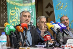 نشست خبری مدیر کل کمیته امداد امام خمینی(ره) در مشهد