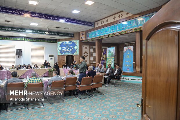 نشست خبری رئیس کمیته امداد امام خمینی(ره) در مشهد