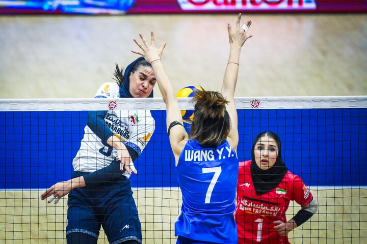 women's volleyball