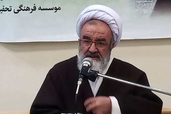 پورمحمدی: مساجد باید به کانون فعالیت‌های دینی و اجتماعی تبدیل شوند