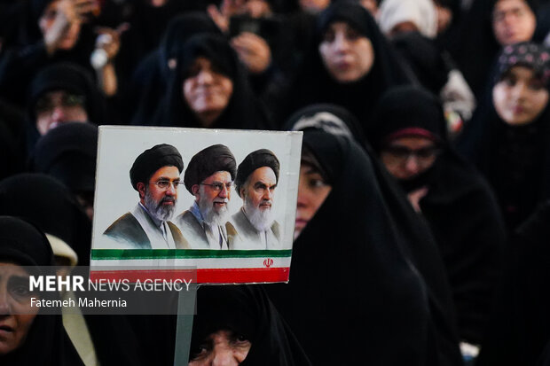 بزرگداشت شهیده سیده بشری حسینی خامنه‌ای