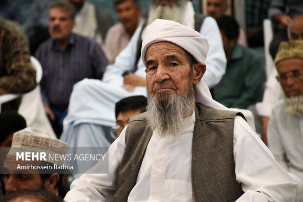 مراسم گرامیداشت هفته وحدت در بیرجند