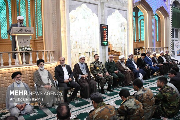 مراسم گرامیداشت هفته وحدت در بیرجند