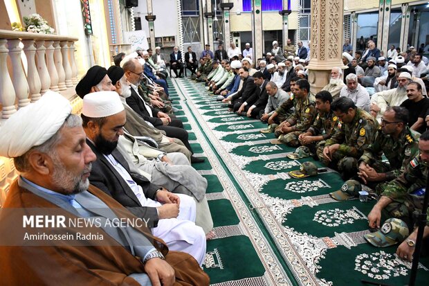مراسم گرامیداشت هفته وحدت در بیرجند