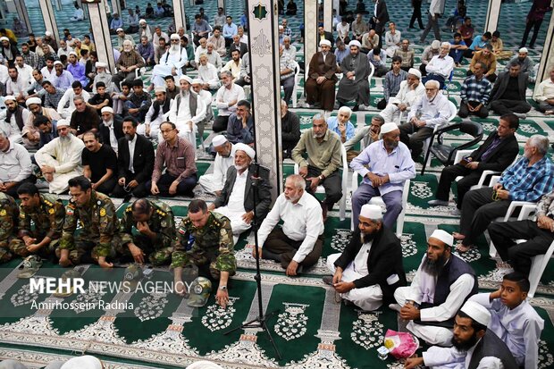مراسم گرامیداشت هفته وحدت در بیرجند