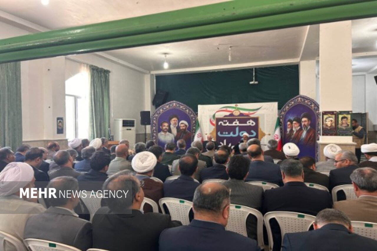 مدیران خراسان شمالی با آرمان‌های انقلاب و رهبری تجدید پیمان کردند