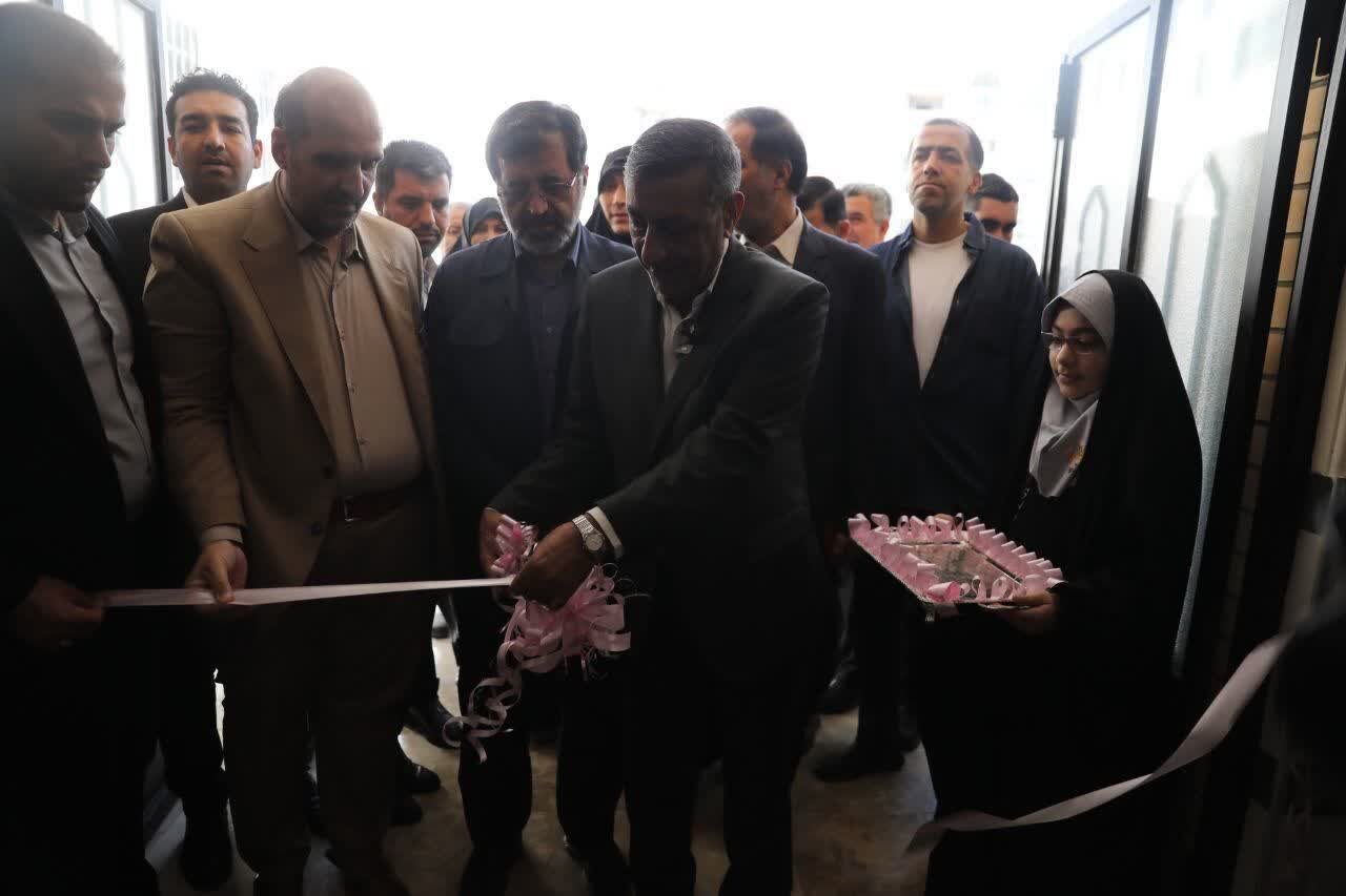 گزارش ویژه: بهره‌برداری از مدرسه ۱۴ کلاسه خیرساز در قم با حضور معاون رئیس‌جمهور | مهر - کد 8a66