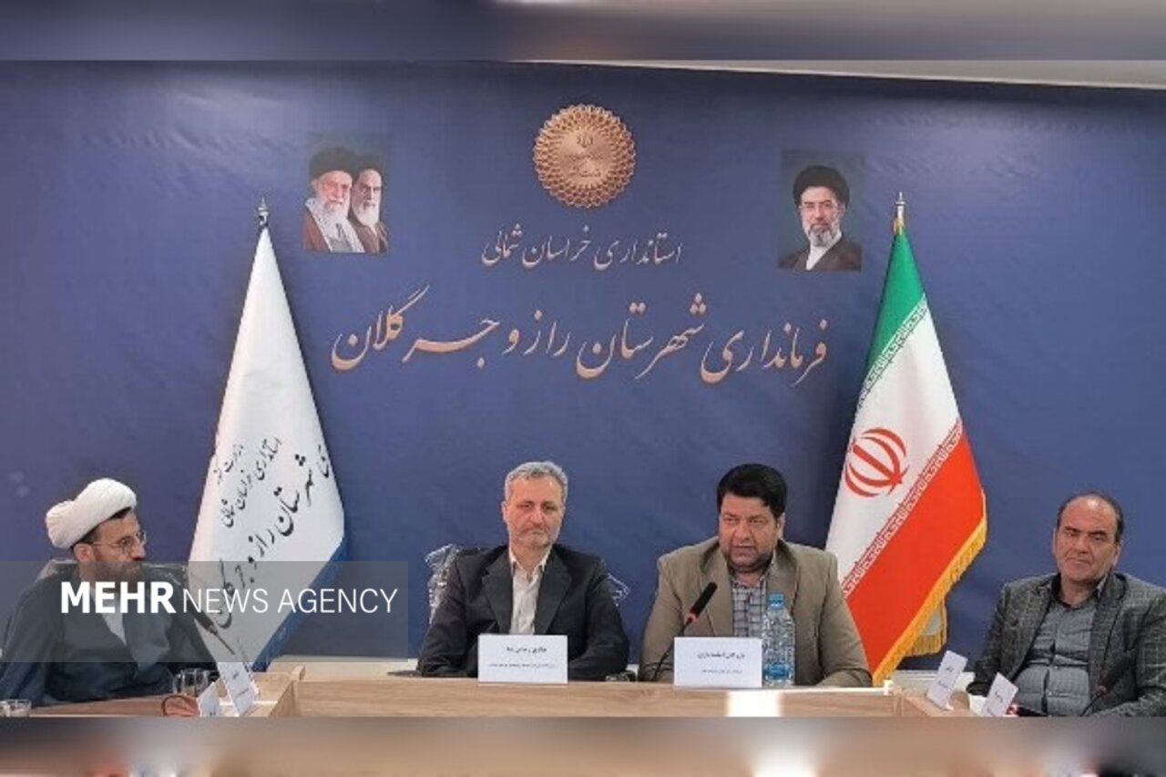 بازرگان: راه آسفالت روستاهای راز و جرگلان به ۷۰ درصد می‌رسد