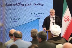 معتمدیان: نیروگاه‌های تجدیدپذیر تهران ۲۰ برابر شد
