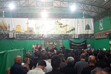 عزاداری و سینه‌زنی شب شهادت امام حسن عسکری (ع) در شهر شاهدیه یزد