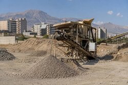 فرسودگی کارخانه شن و ماسه؛ پاشنه آشیل اجرای پروژه‌های عمرانی دوگنبدان