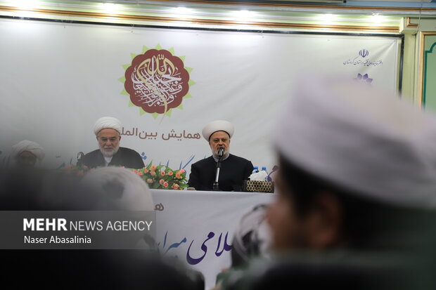 همایش بین‌المللی «وحدت اسلامی؛ میراث ماندگار امام شهید» در سنندج