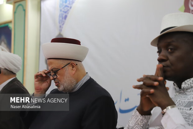 همایش بین‌المللی «وحدت اسلامی؛ میراث ماندگار امام شهید» در سنندج