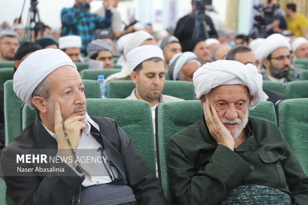همایش بین‌المللی «وحدت اسلامی؛ میراث ماندگار امام شهید» در سنندج